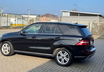 Mercedes-Benz ML 350 328.000 km 12.700 &euro; Ludwigshafen 67061
