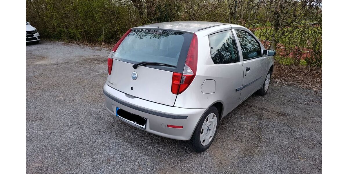 Fiat Punto 136.000 km 1.650 &euro; Mannheim 68309