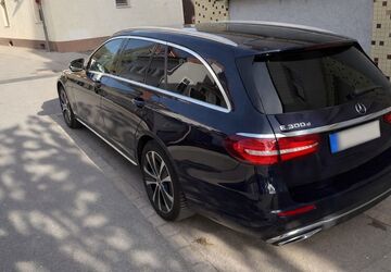 Mercedes-Benz E 300 142.000 km 22.999 &euro; Dossenheim 69221