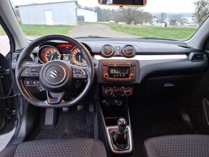 Suzuki Swift 1.2 Dualjet Hybrid Club 36.240 km 12.450 &euro; Obrigheim-Asbach 74847