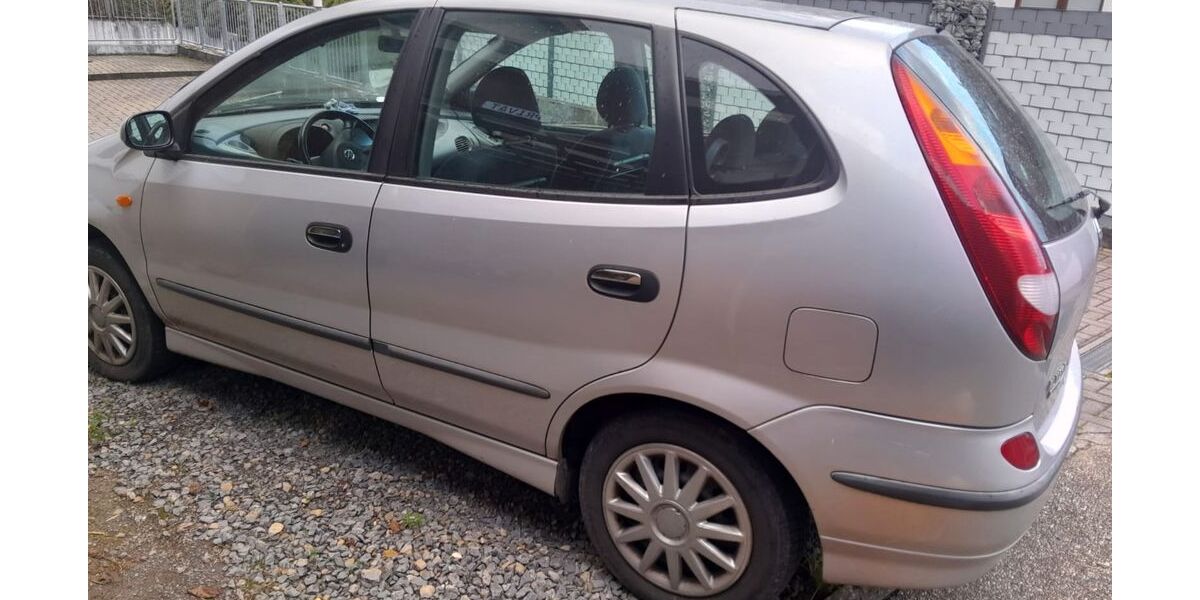 Nissan Almera Tino 126.000 km 1.400 &euro; Rauenberg 69231