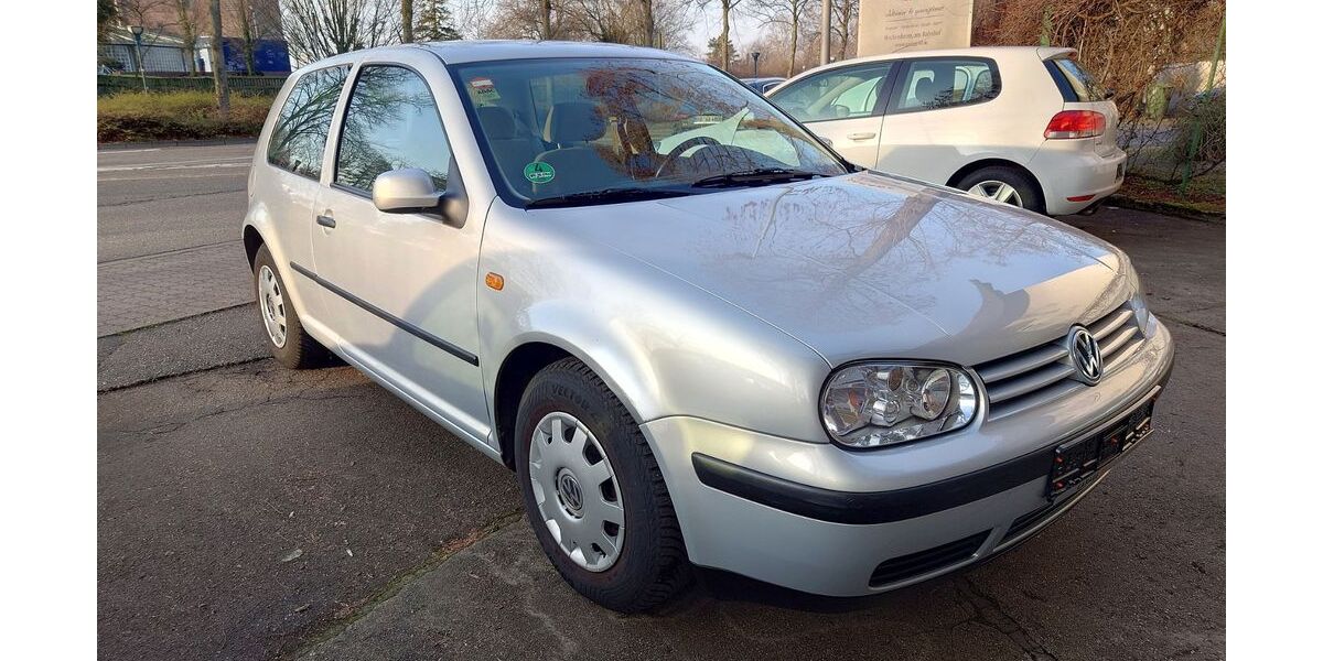 VW Golf 99.750 km 2.990 &euro; Hockenheim 68766