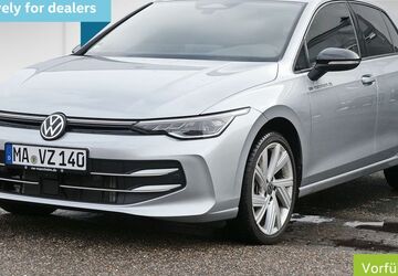 VW Golf 9.900 km 35.990 &euro; Mannheim 68309