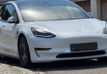 Tesla Model 3 56.000 km 31.500 &euro; Waghäusel 68753
