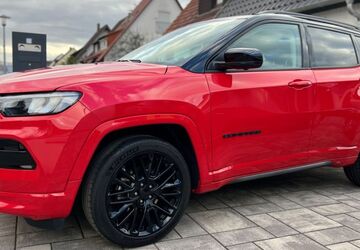 Jeep Compass 64.000 km 21.950 &euro; Mannheim 68169