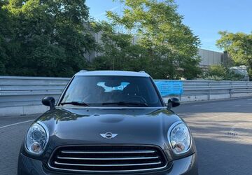 Mini Cooper Countryman 156.000 km 6.200 &euro; Mannheim 68169