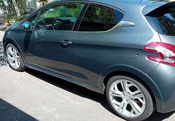 Peugeot 208 65.000 km 8.500 &euro; Ludwigshafen 67065