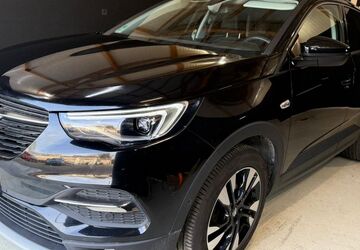 Opel Grandland (X) 176.000 km 11.067 &euro; Heidelberg 69123