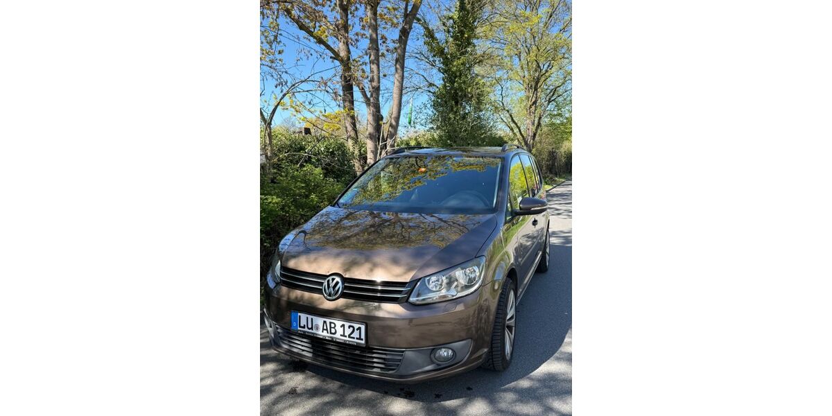 VW Touran 214.000 km 6.950 &euro; Ludwigshafen am Rhein 67063