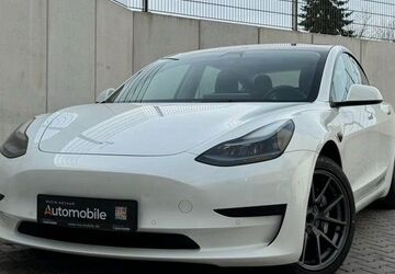 Tesla Model 3 177.000 km 19.999 &euro; Leimen 69181