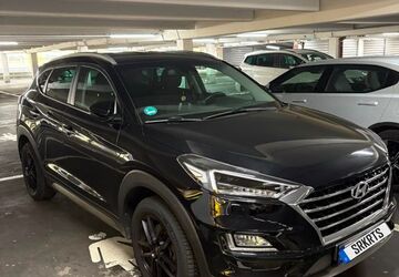 Hyundai TUCSON 89.000 km 17.999 &euro; Heidelberg 69126
