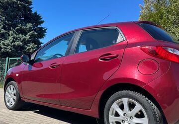 Mazda 2 129.000 km 4.300 &euro; Schwetzingen 68723