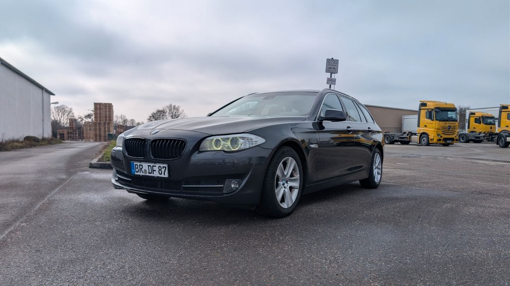 BMW 523 224.095 km 8.499 &euro; Ubstadt-Weiher 76698