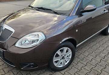 Lancia Ypsilon 113.000 km 2.900 &euro; Ludwigshafen 67071