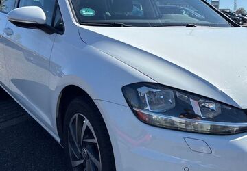 VW Golf 118.000 km 13.990 &euro; Ludwigshafen am Rhein 67059