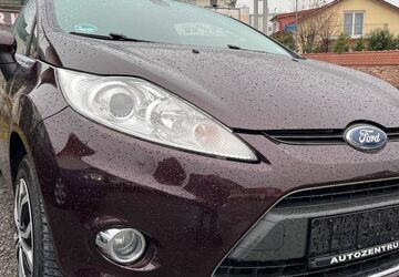Ford Fiesta 129.365 km 3.900 &euro; Reilingen 68799