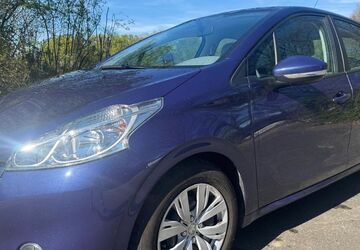 Peugeot 208 83.500 km 4.650 &euro; Mannheim 68199