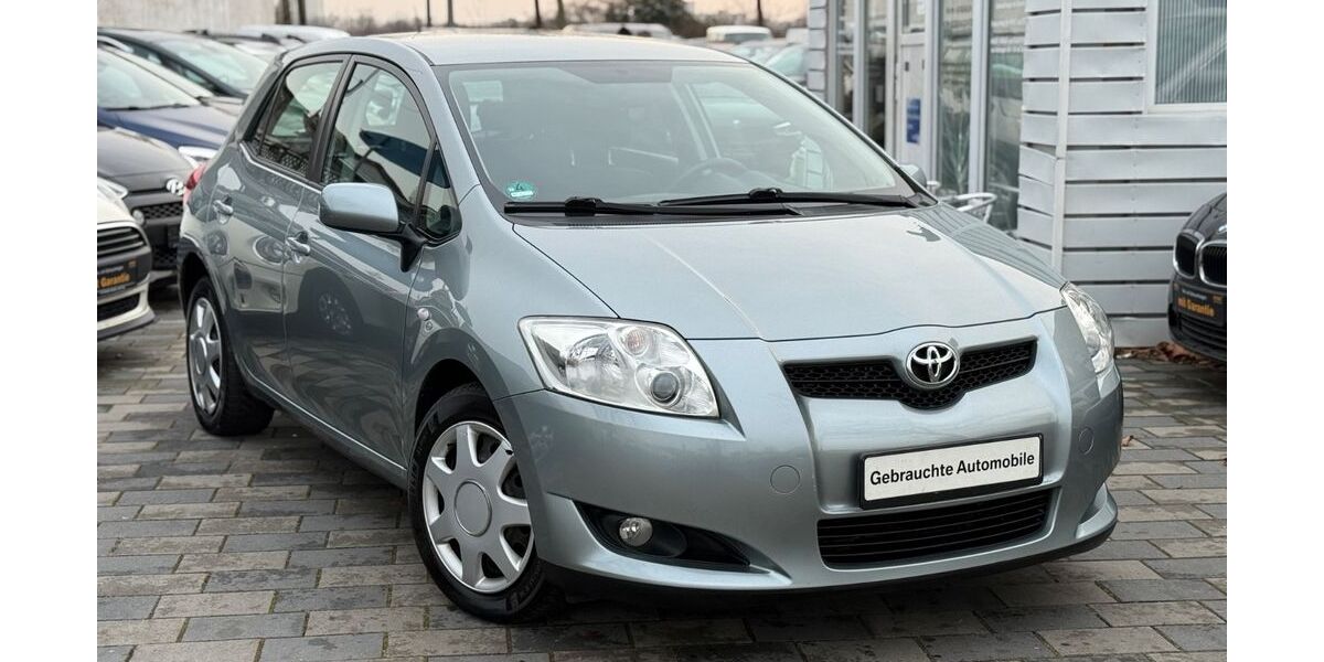 Toyota Auris 192.000 km 6.900 &euro; Ludwigshafen am Rhein 67071