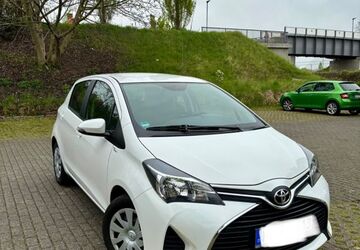 Toyota Yaris 43.500 km 9.750 &euro; Birkenau 69488