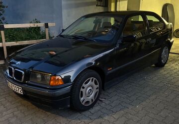 BMW 316 102.000 km 950 &euro; Heidelberg 69118