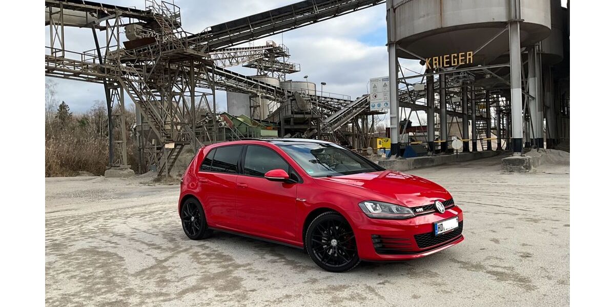 VW Golf 88.000 km 18.300 &euro; Reilingen 68799