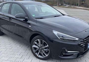Hyundai i30 47.500 km 14.300 &euro; Nussloch 69226