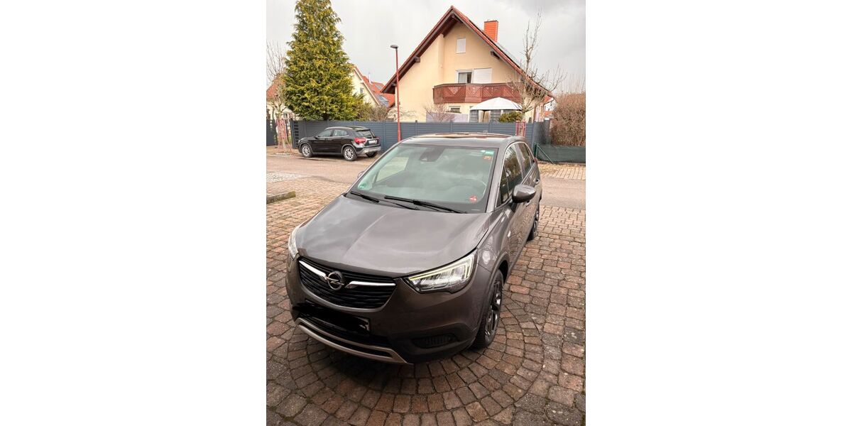 Opel Crossland (X) 102.618 km 12.000 &euro; Mauer 69256