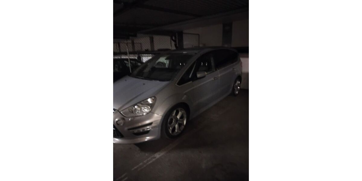 Ford S-Max 232.009 km 7.950 &euro; Heidelberg 69121