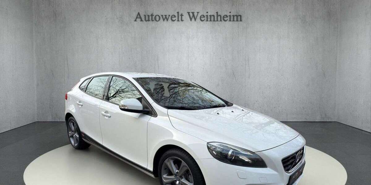 Volvo V40 106.000 km 14.999 &euro; Weinheim 69469