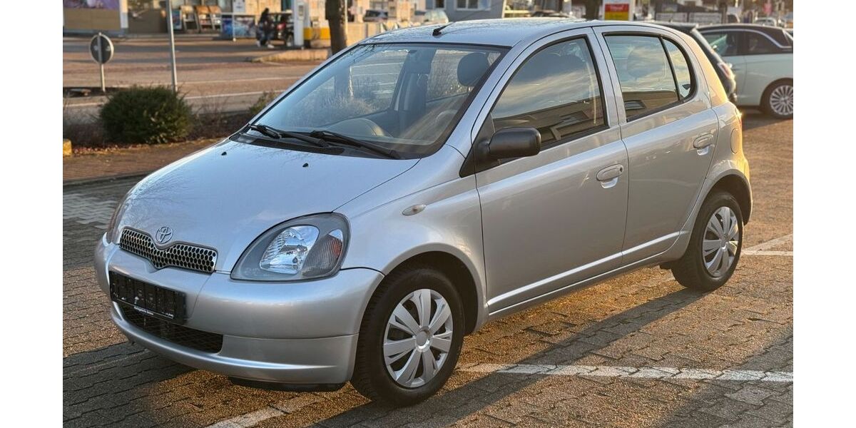 Toyota Yaris 119.000 km 3.490 &euro; Östringen 76684