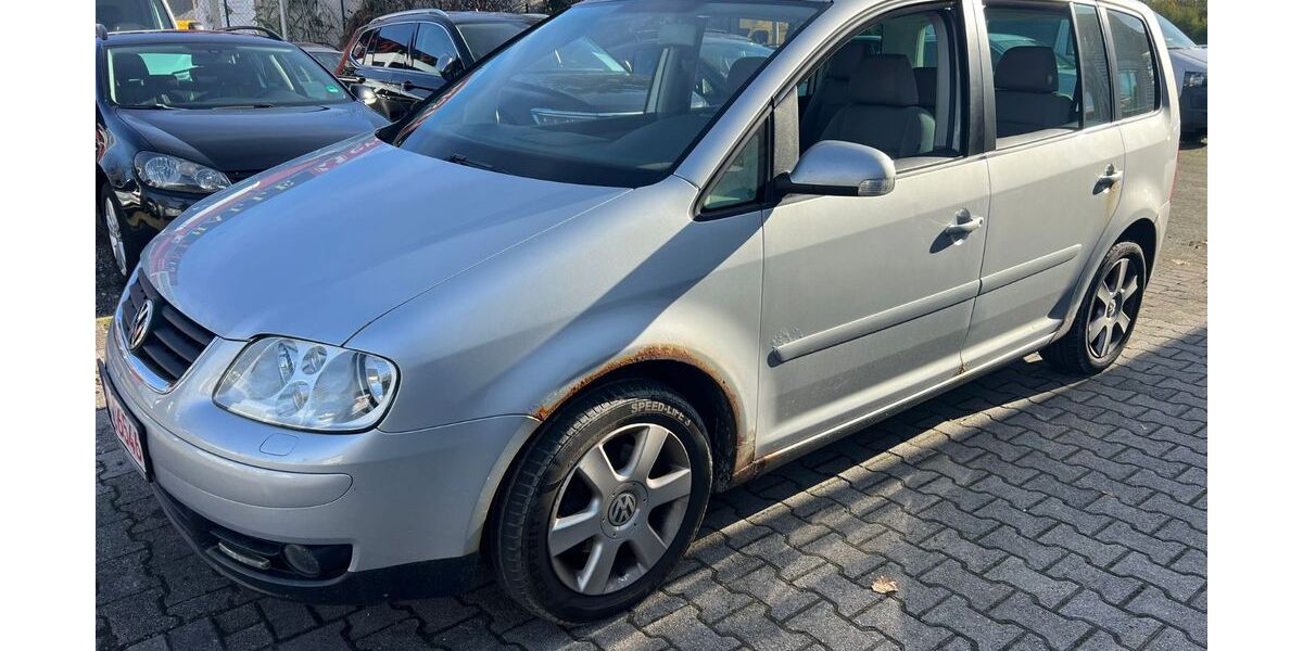 VW Touran 300.000 km 1.200 &euro; Viernheim bei Mannheim 68519
