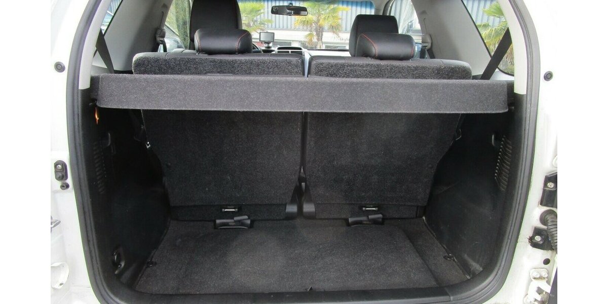 Suzuki Grand Vitara 1.6 Black and White 149.800 km 9.985 &euro; Hirschberg 69493