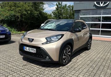Toyota Aygo (X) 2.481 km 20.390 &euro; Wiesloch 69168