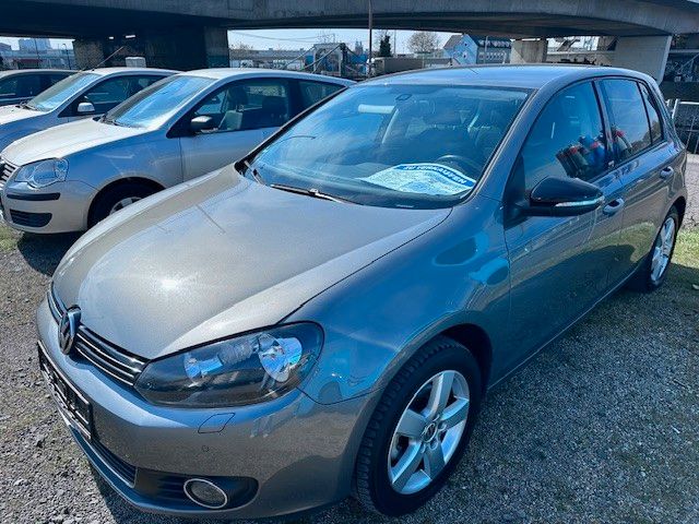 VW Golf 159.000 km 4.990 &euro; Mannheim 68159
