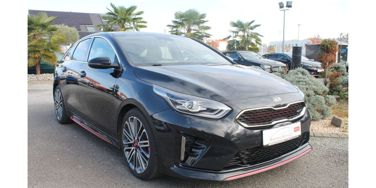 Kia pro ceed / ProCeed 68.000 km 21.990 &euro; Speyer 67346