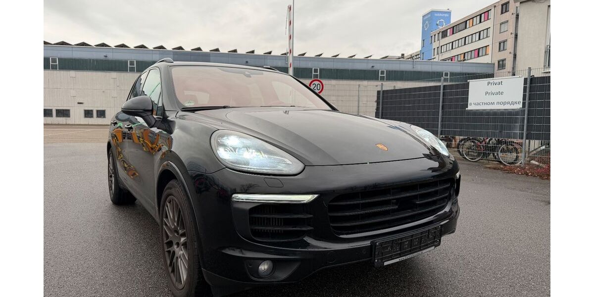 Porsche Cayenne 95.700 km 39.999 &euro; Hockenheim 68766