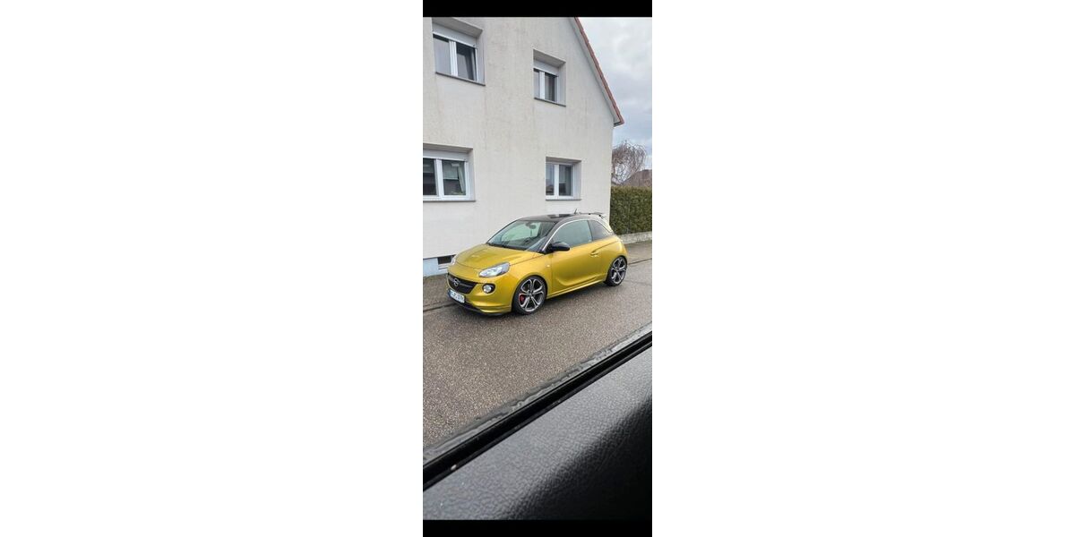 Opel Adam 98.000 km 8.650 &euro; Waghäusel 68753