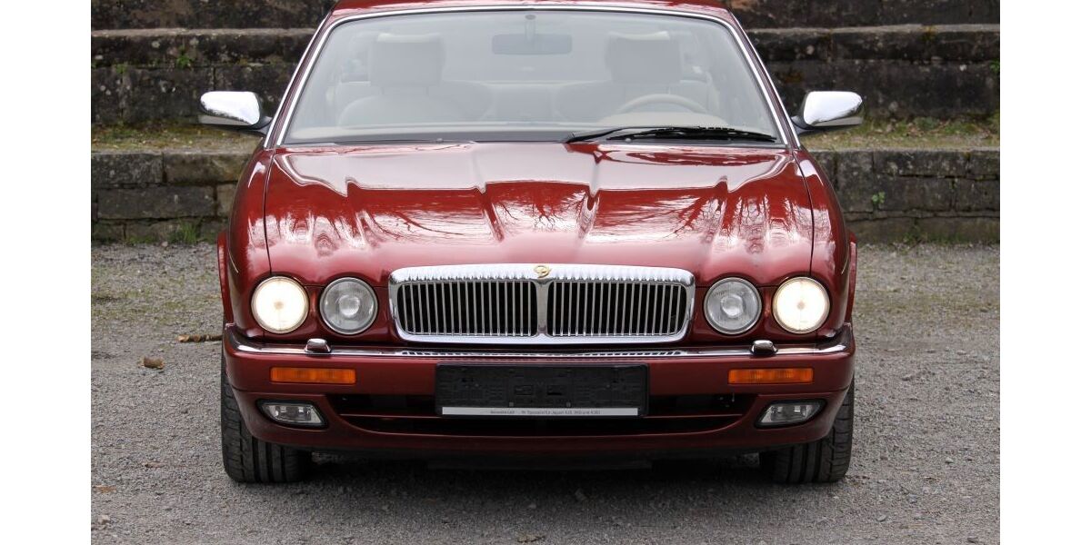 Jaguar Daimler 44.000 km 49.999 &euro; Heppenheim 64646