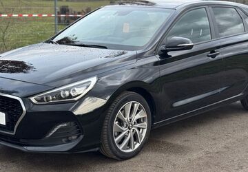 Hyundai i30 70.000 km 15.950 &euro; Mannheim 68239
