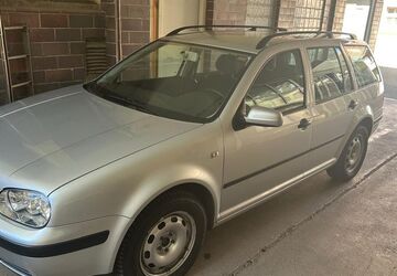 VW Golf 208.963 km 2.500 &euro; Heidelberg 69126