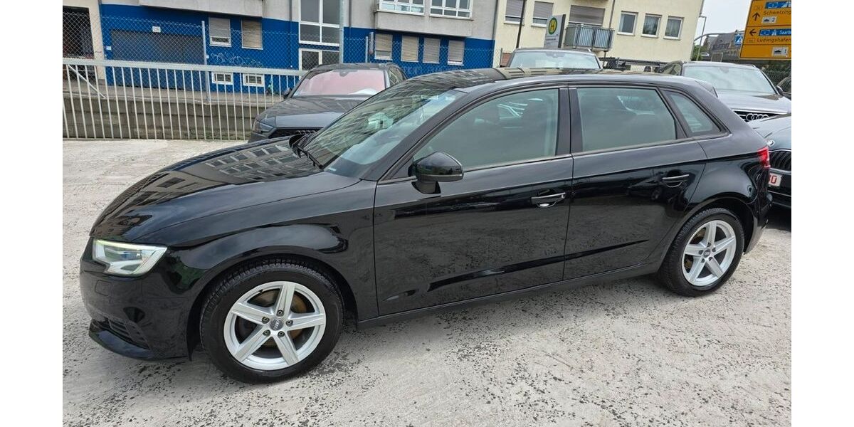 Audi A3 126.000 km 14.990 &euro; Mannheim 68159