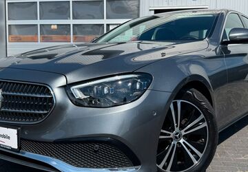 Mercedes-Benz E 200 80.290 km 28.890 &euro; Hockenheim 68766