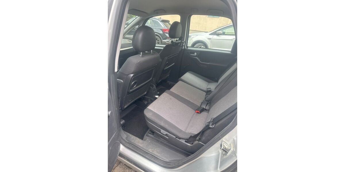 Opel Meriva 130.404 km 1.300 &euro; Ludwigshafen am Rhein 67065