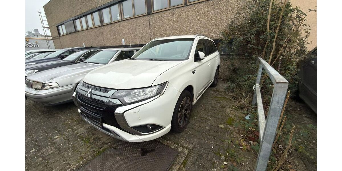 Mitsubishi Outlander 42.000 km 13.800 &euro; Viernheim 68519