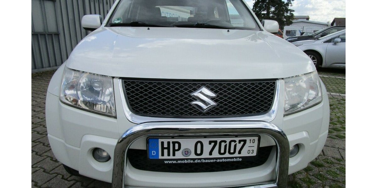 Suzuki Grand Vitara 1.6 Black and White 149.800 km 9.985 &euro; Hirschberg 69493