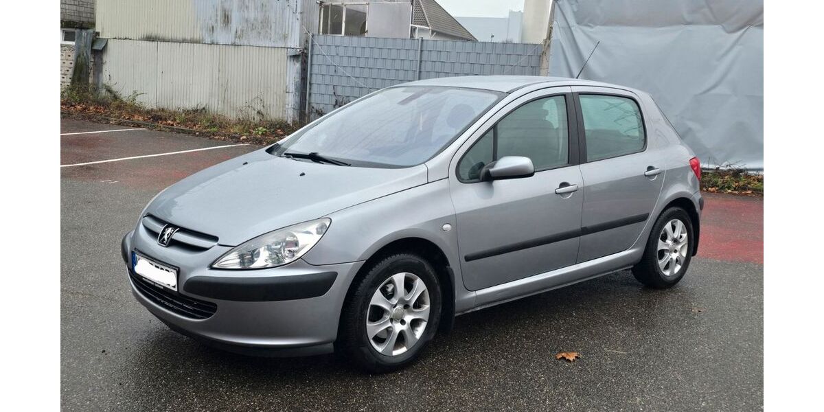 Peugeot 307 45.000 km 5.999 &euro; Mannheim 68219