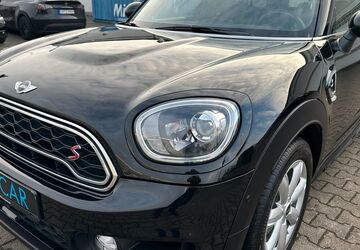 Mini Countryman S (Cooper) 61.477 km 20.300 &euro; Speyer 67346