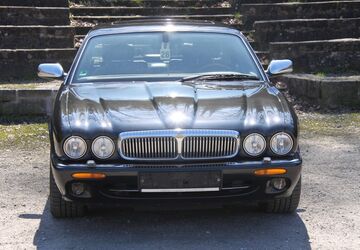 Jaguar Daimler 150.000 km 34.999 &euro; Heppenheim 64646