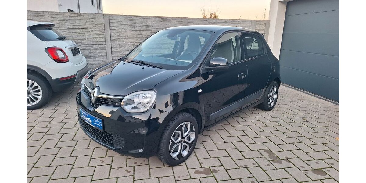 Renault Twingo 74.800 km 8.390 &euro; Mannheim 68307