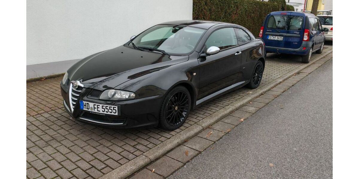 Alfa Romeo GT 176.000 km 6.000 &euro; Leimen 69181
